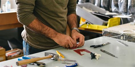 Go Green With These 12 Easy and Fun DIY Gadget Projects .